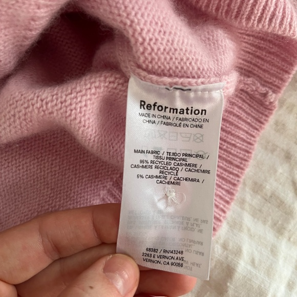 Reformation Clara cashmere cardigan - Picture 3 of 5